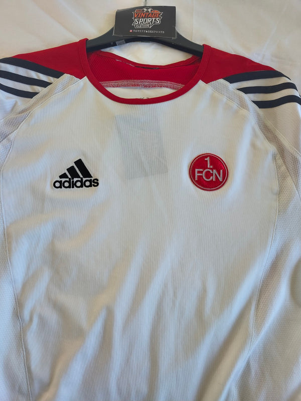 1.FC Nurnberg Trainng Football Shirt 2005-2006 (M)
