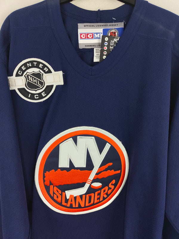 NEW New York Islanders Ice Hockey Jersey 2000s