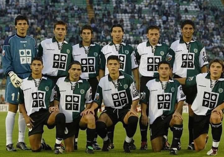 <p><strong>Sporting CP 2001-2002</strong></p>