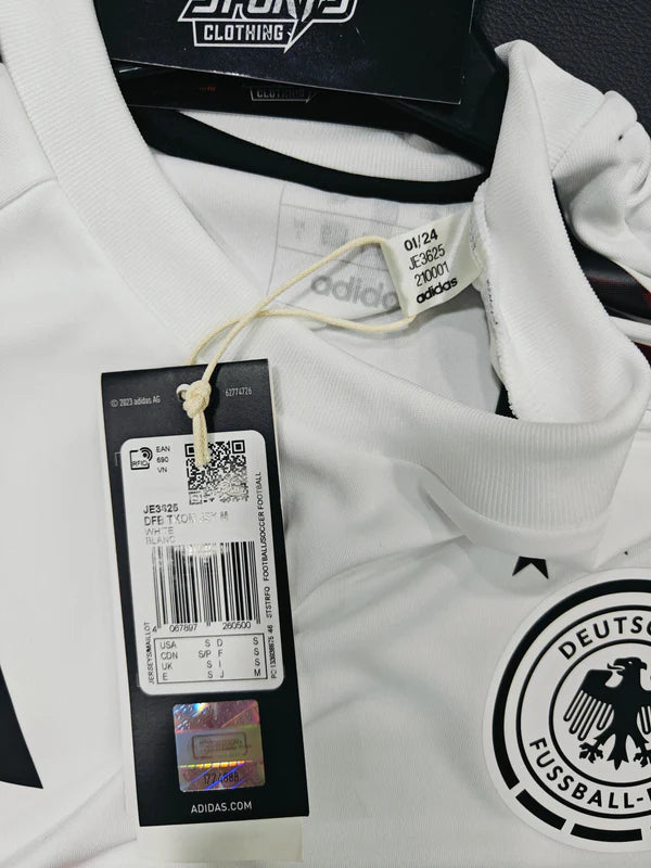 NEW Germany Home Football Shirt 2024 (S)