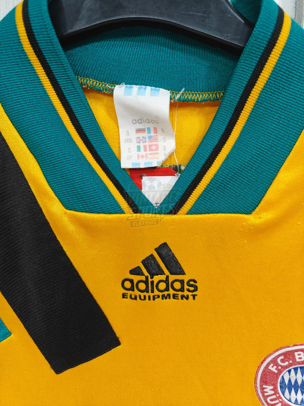 FC Bayern Munich Away Football Shirt 1993-1995