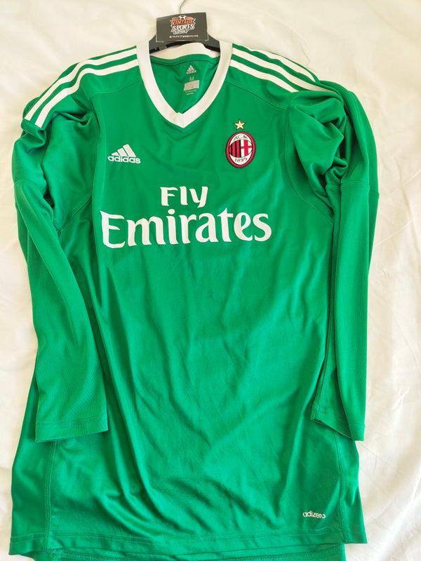 AC Milan Player Issue Goalkeeper Football Shirt 2017-2018 (M)