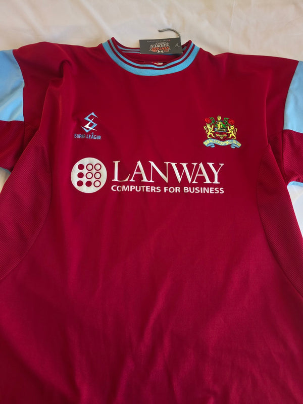 Burnley FC Home Football shirt 2001-2002 (L)