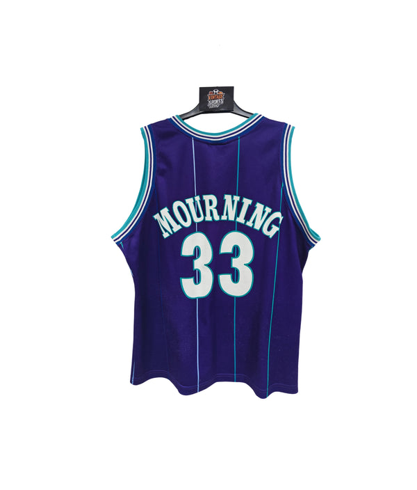 Charlotte Hornets NBA Basketball Jersey 1990s (XL) 33 Mourning