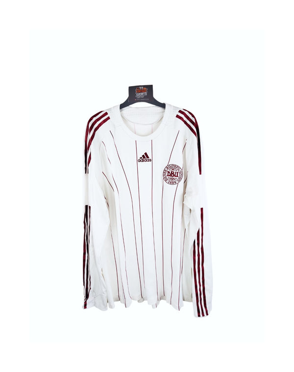 Denmark Long Sleeve Issue Away Football Shirt 2008-2009 (L)
