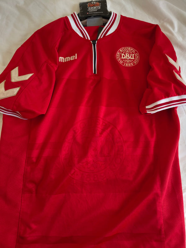 Denmark home Football Shirt 2000-2002 (L)