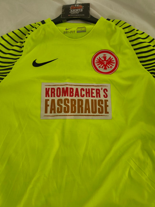 Eintracht Frankfurt Goalkeeper Football Shirt 2017-2018 (S) #1