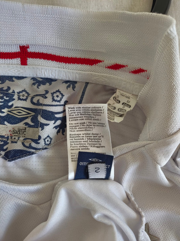 England Home Football Shirt 2005-2007 (S)
