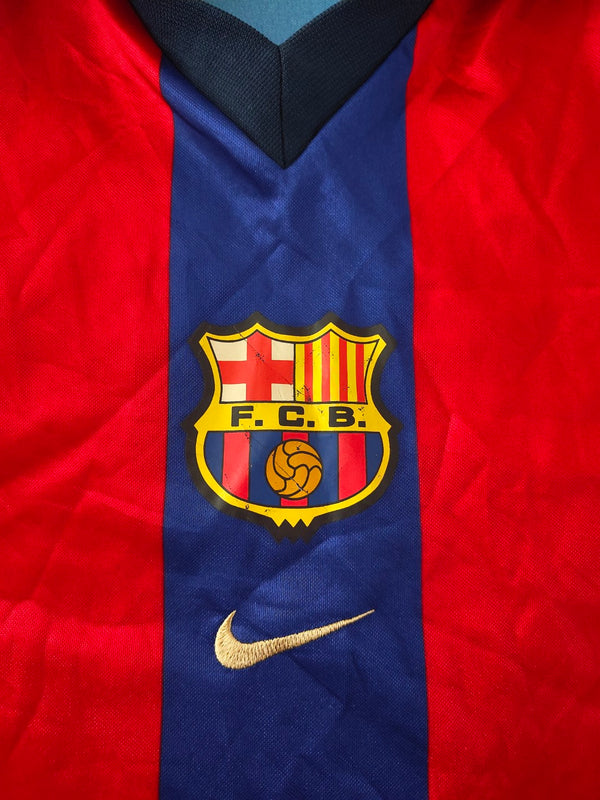 FC Barcelona home Football Shirt 2001-2002 (L)