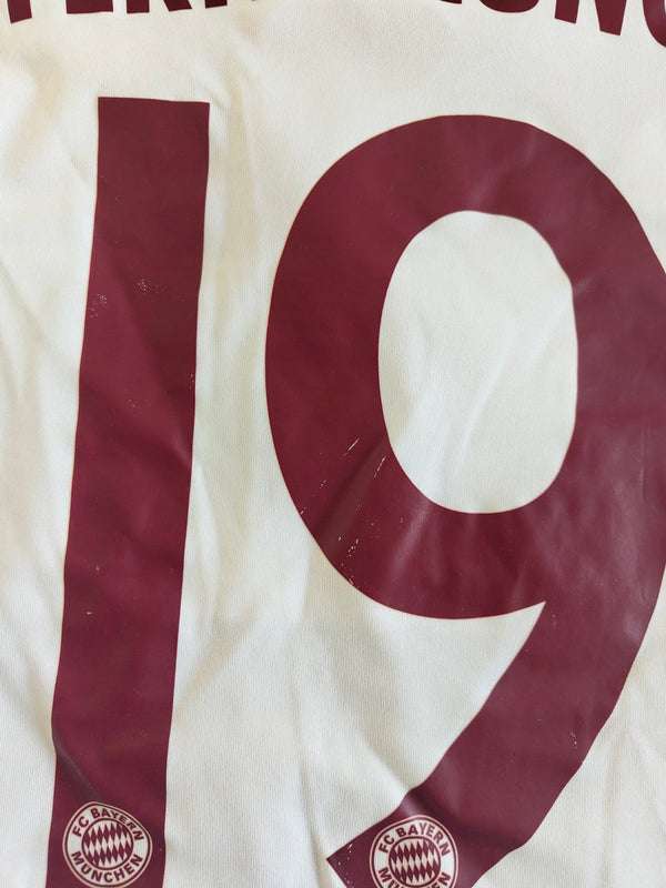 FC Bayern Munich Away Football Shirt 2014-2015 (Youths) 19 Gotze