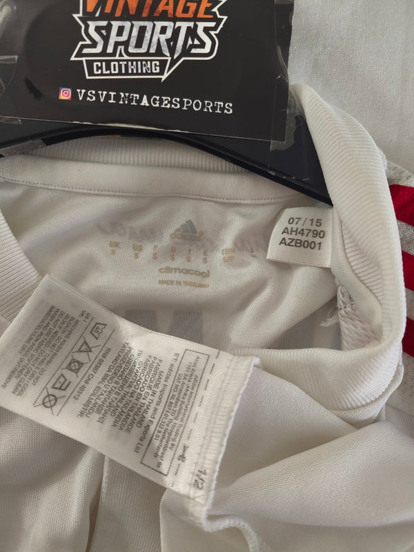 FC Bayern Munich Away Football Shirt 2015-2016 (S)