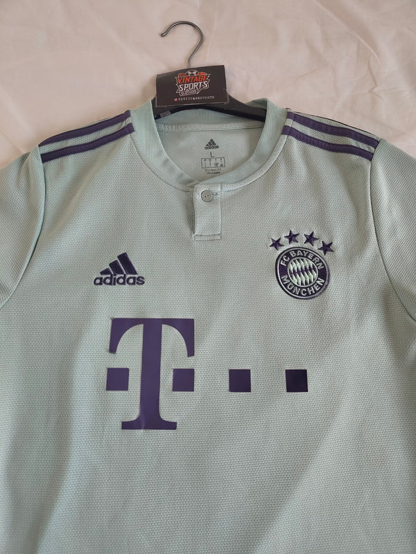 FC Bayern Munich Away Football Shirt 2018-2019 (L)