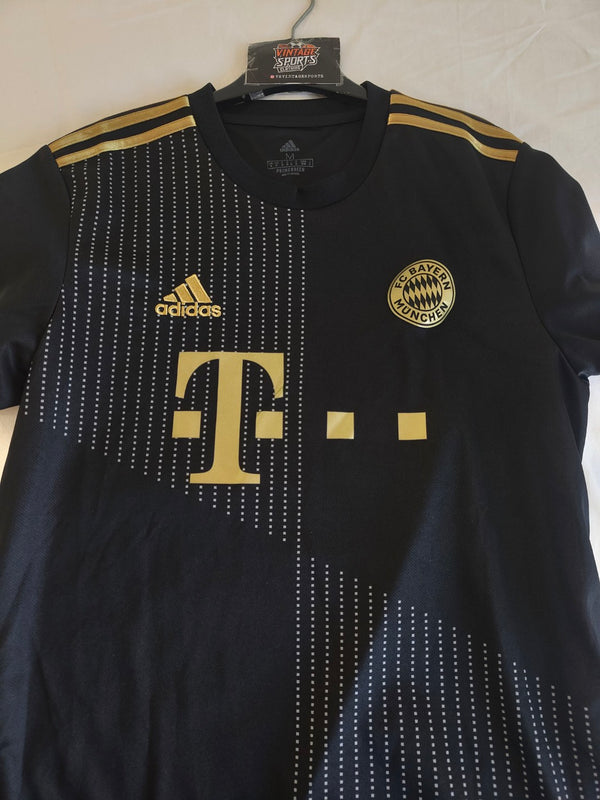 FC Bayern Munich Away Football Shirt 2021-2022 (M)