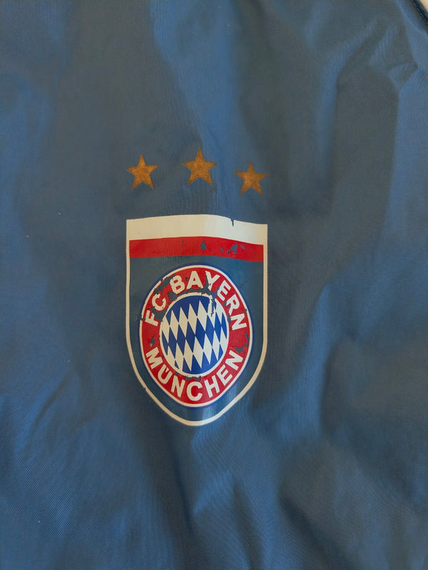 FC Bayern Munich Football Rain Jacket 2005-2006 (L)