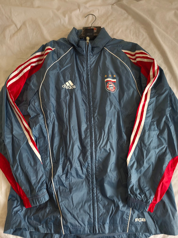 FC Bayern Munich Football Rain Jacket 2005-2006 (M)