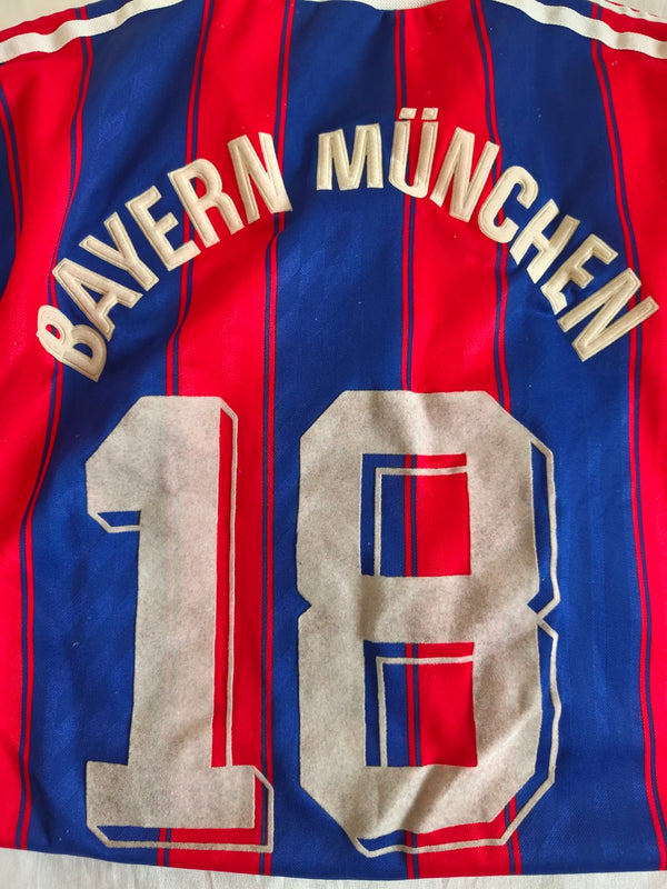 FC Bayern Munich Home Football Shirt 1995-1996 (L) 18 Klinsmann