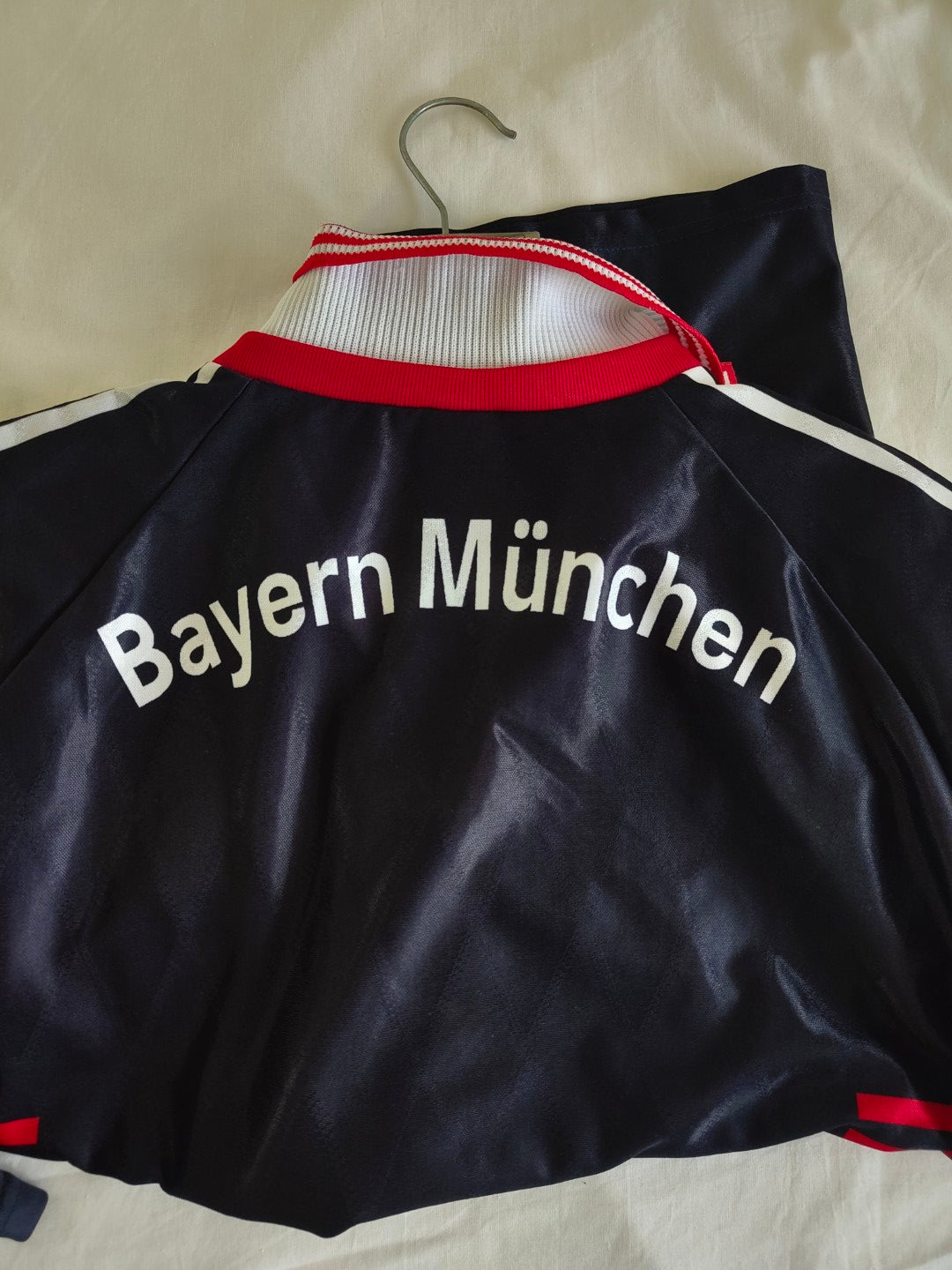 FC Bayern Munich Home Football Shirt 1997-1999 (XL)