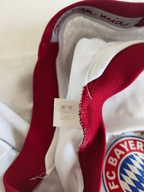FC Bayern Munich Player Issue Third Football Shirt 2016-2017 (S)