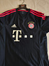 FC Bayern Munich Third Football Shirt 2015-2016 (M)