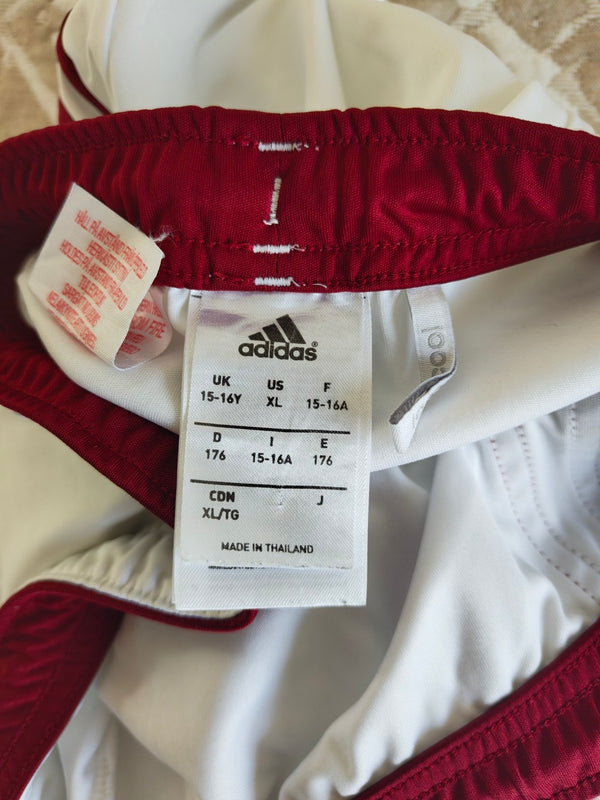 FC Bayern Munich away football shorts 2014-2015 (Youths)