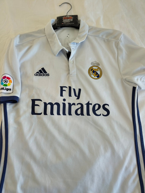 Real Madrid Home Football Shirt 2016-2017 (M) #7 Ronaldo