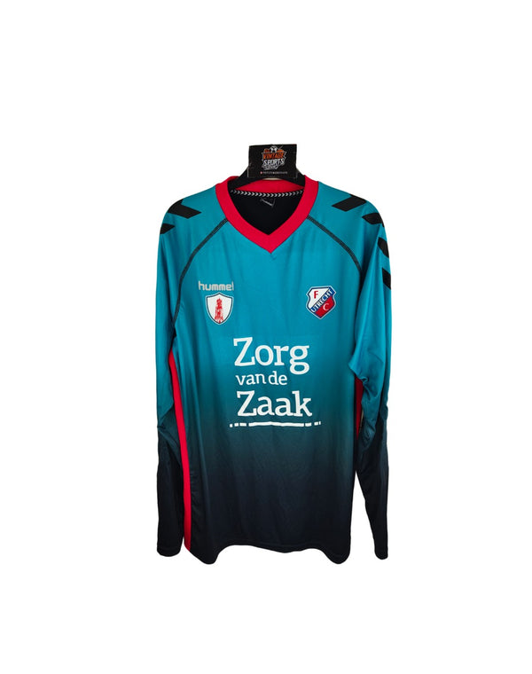 FC Utrecht Goalkeeper Football Shirt 2016-2017 (L) #16 Jensen