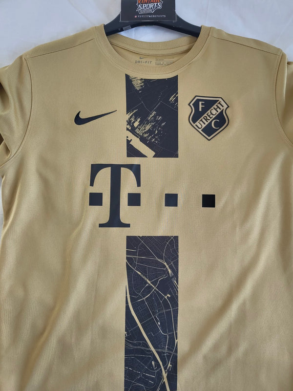 FC Utrecht Third Football Shirt 2021-2022 (Youths)