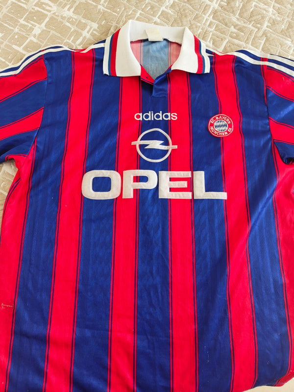 FC Bayern Munich Home Football Shirt 1995-1996 - 18 Klinsmann