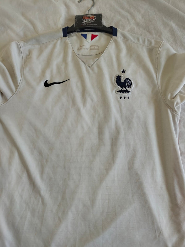 France Away Football Shirt 2015-2016 (L)