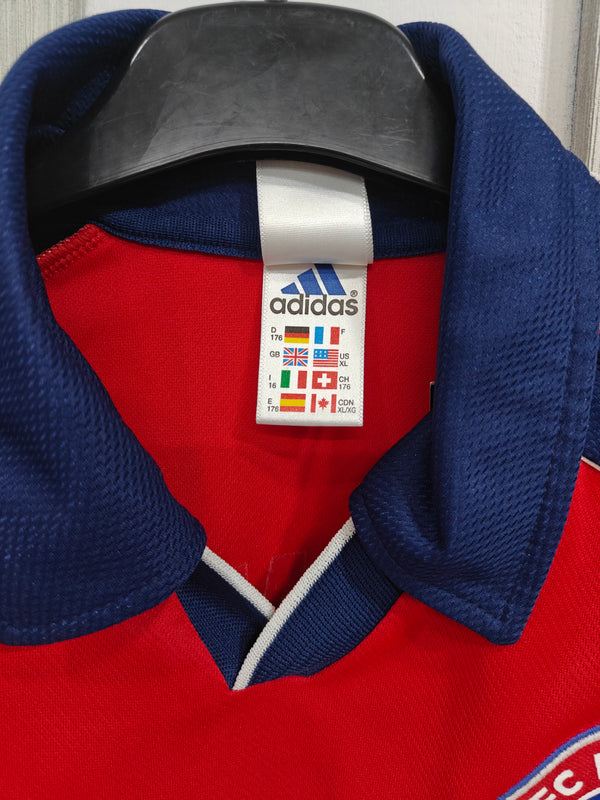 FC Bayern Munich Away Football Shirt 1999-2000