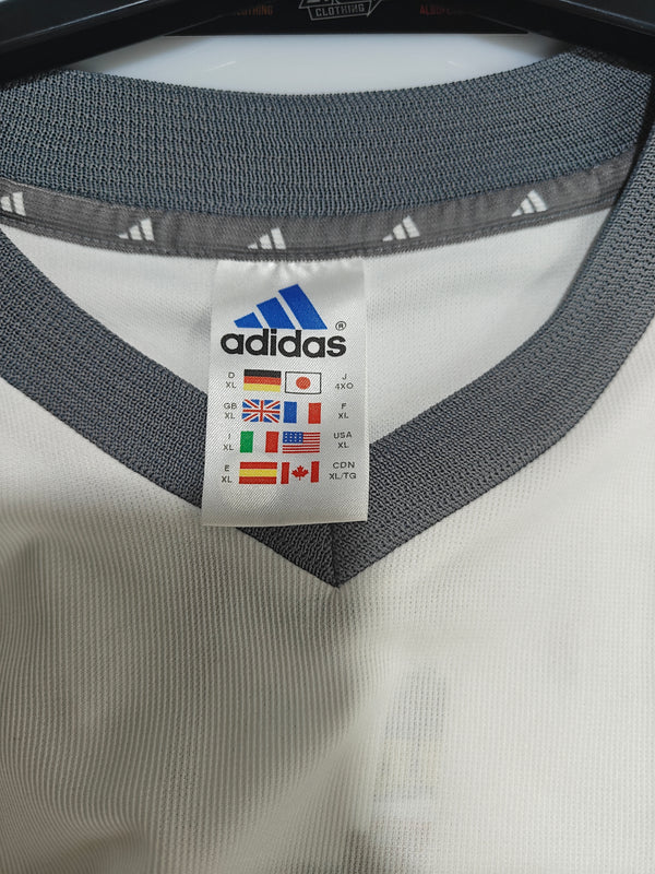 FC Bayern Munich Away Football Shirt 2002-2004