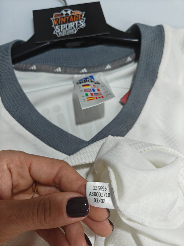 FC Bayern Munich Away Football Shirt 2002-2004