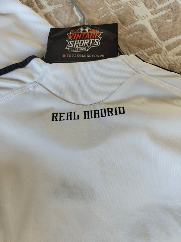 Real Madrid 2009-2010 Home Football Shirt