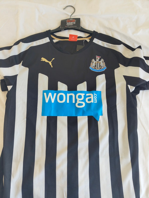 Newcastle United Home Football Shirt 2014-2015 (M)