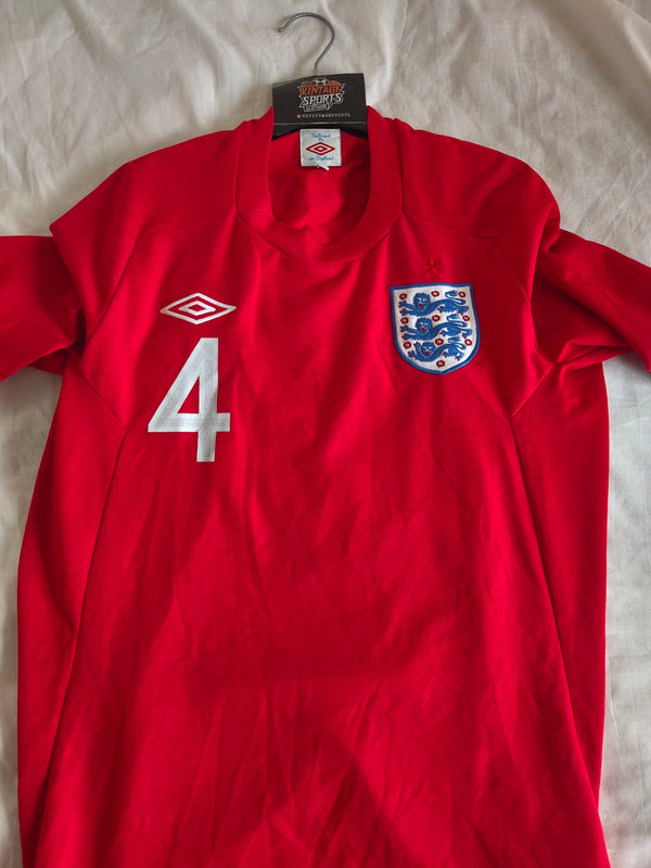 England Away Football Shirt 2010-2012 (M) 4 Gerrard
