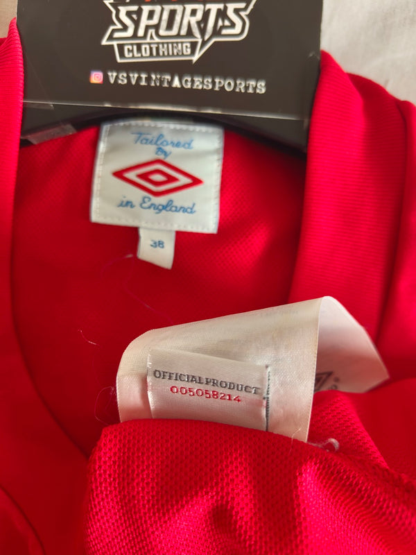 England Away Football Shirt 2010-2012 (M) 4 Gerrard