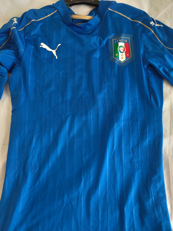 Italy Player Issue Home Football Shirt 2016 (M)