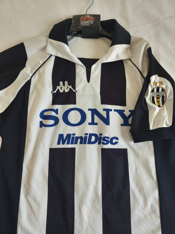 Juventus FC Home Football Shirt 1997-1998 (S) #10