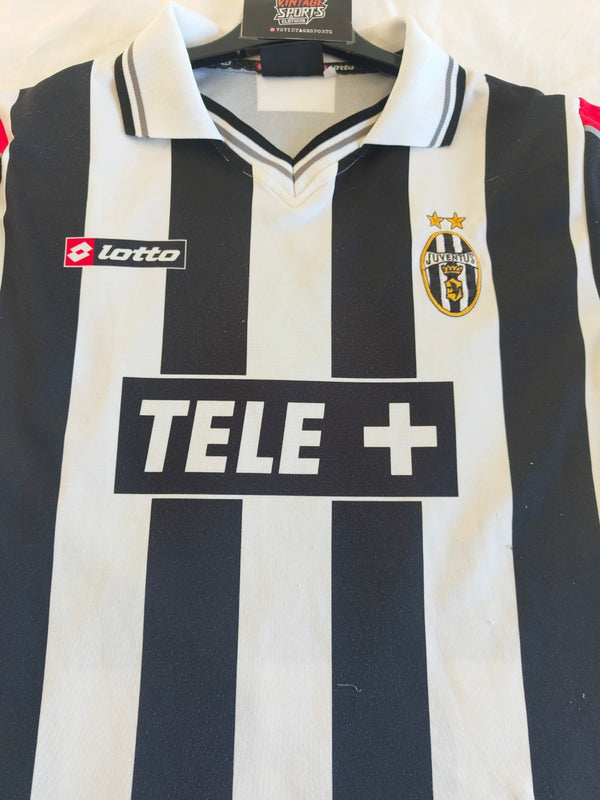 Juventus FC Home Football Shirt 2000-2001 (M)