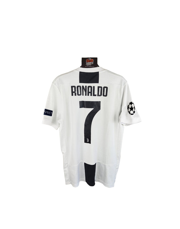 Juventus FC Home Football Shirt 2018-2019 #7 Ronaldo
