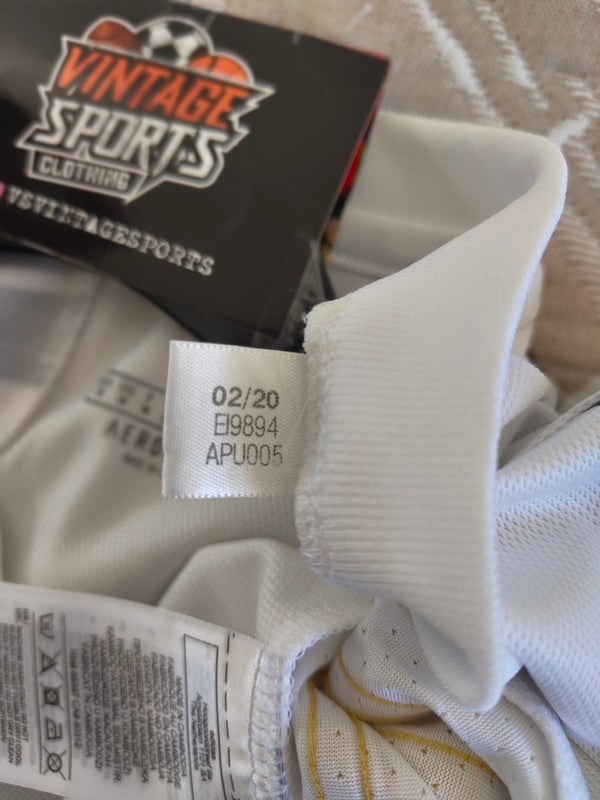 Juventus FC Home Football Shirt 2020-2021 #7 Ronaldo