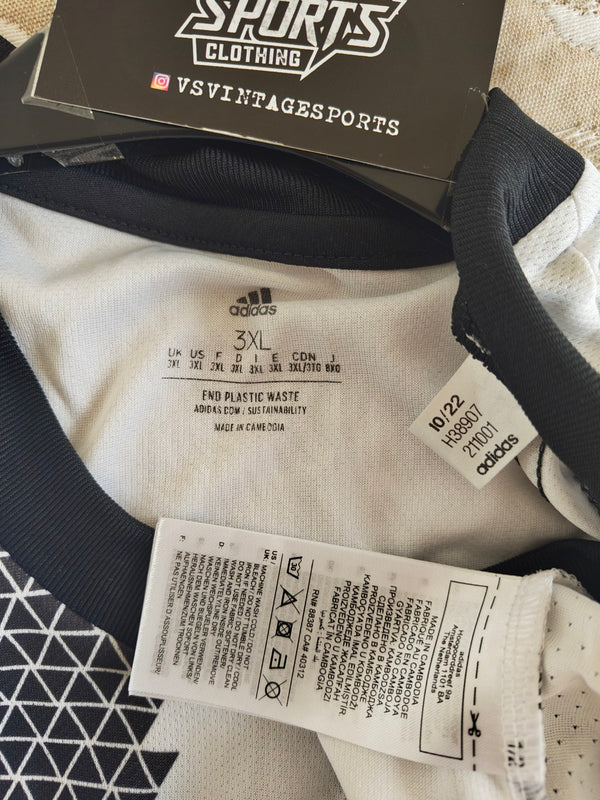 Juventus FC Home Football Shirt 2022-2023 - 25 Rabiot