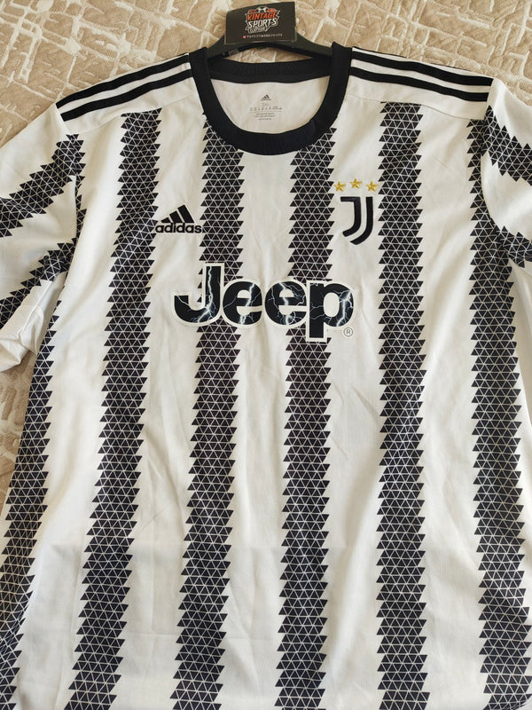 Juventus FC Home Football Shirt 2022-2023 - 25 Rabiot