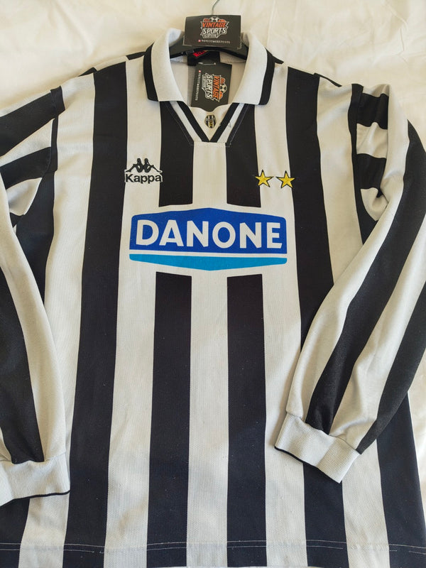 Juventus FC Long Sleeve Home Football Shirt 1994-1996 (L)