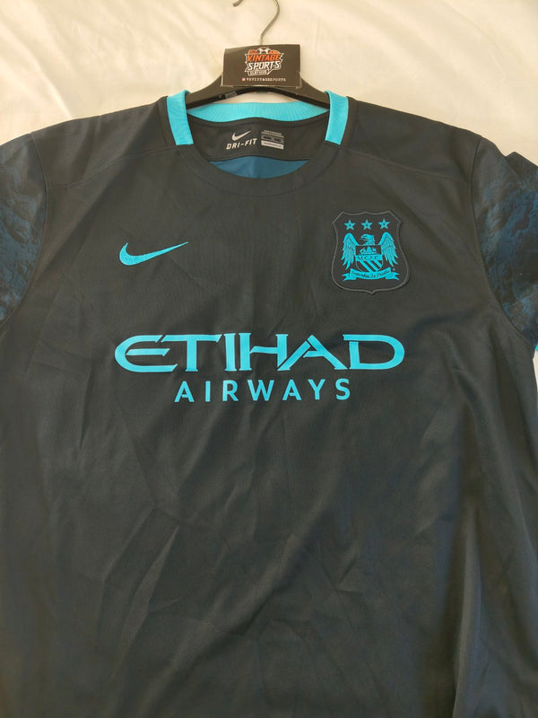Manchester City Away Football Shirt 2015-2016 (XL) #30 Otamendi