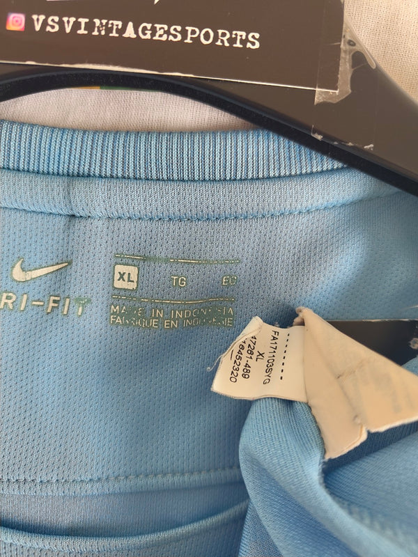 Manchester City Home Football Shirt 2017-2018 (XL) 33 Gabriel Jesus