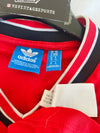 Manchester United Cup Football Shirt 1984-1985 (M)