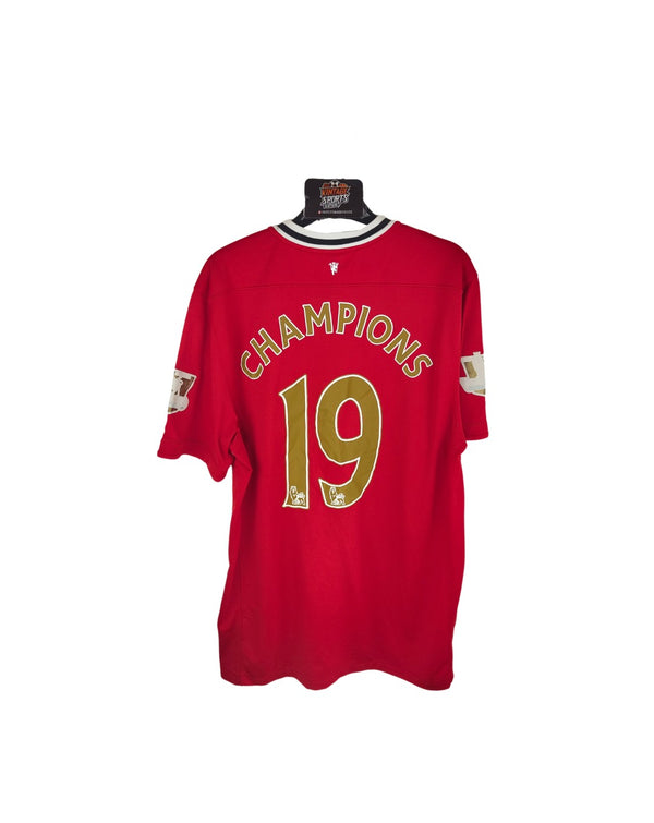 Manchester United Home Football Shirt 2011-2012 (L) 19 Champions