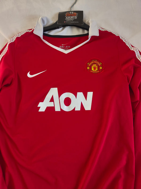 Manchester United Long Sleeve Home Football Shirt 2010-2011 (Youths)