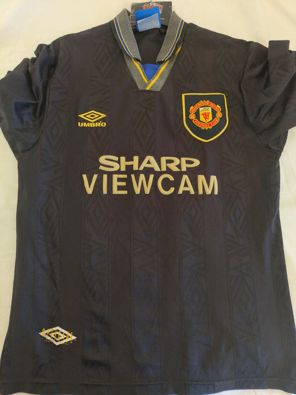 Manchester United Away Football Shirt 1993-1994 (M)